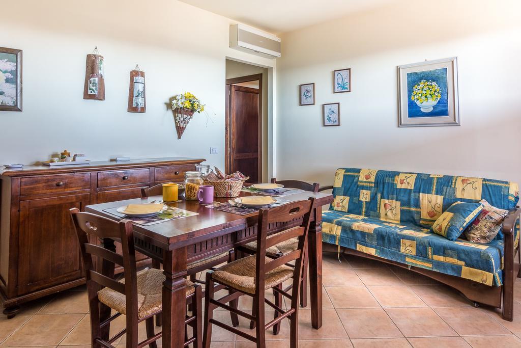 Agriturismo Borgo Campetroso Suvereto Exterior photo